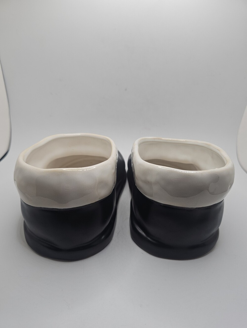2 Pottery Barn Santa Boot Planter Bowls No Chips - Picture 7 of 10